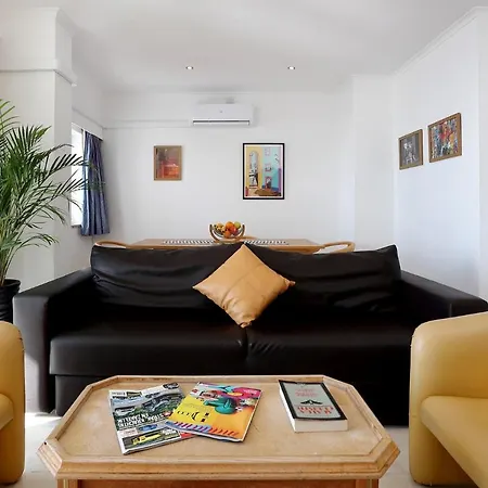 O Mar,o Sol,a Tranquilidade E A Seguranca De Um Lugar Apartman Portimão