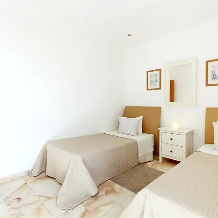 O Mar,o Sol,a Tranquilidade E A Seguranca De Um Lugar Apartment Portimão